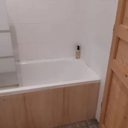 Charmante Maison Dans Le Gers, Proche Et Centre-ville شقة