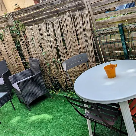 Charmante Maison Dans Le Gers, Proche Et Centre-ville LʼIsle-Jourdain