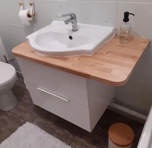 Charmante Maison Dans Le Gers, Proche Et Centre-ville * LʼIsle-Jourdain