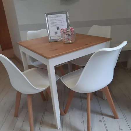 Charmante Maison Dans Le Gers, Proche Et Centre-ville * L'Isle-Jourdain (Gers)